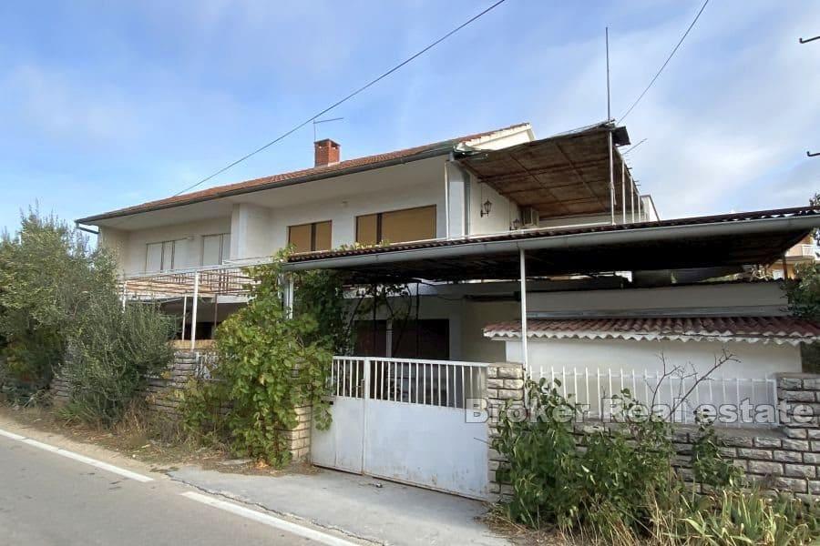 Vodice - House for renovation