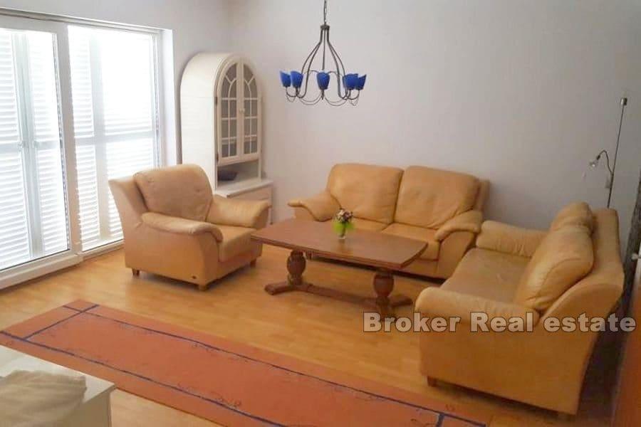 Šibenik - Dom z widokiem na zatokę