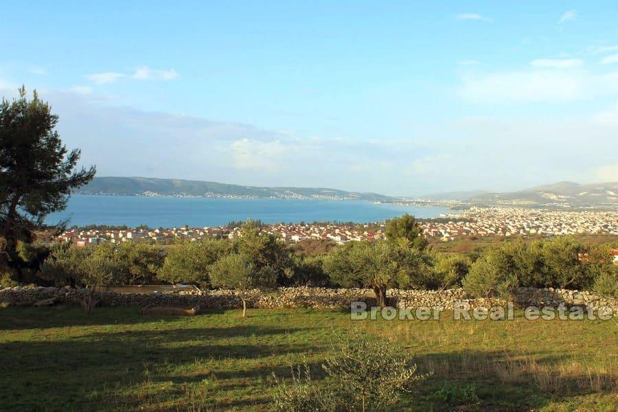 Kaštela - Stavební pozemek s krásným panoramatickým výhledem