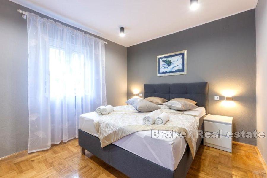 Kaštela - House in a great location with a sea view