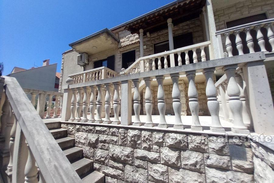 Split - Bol, Maison double familiale