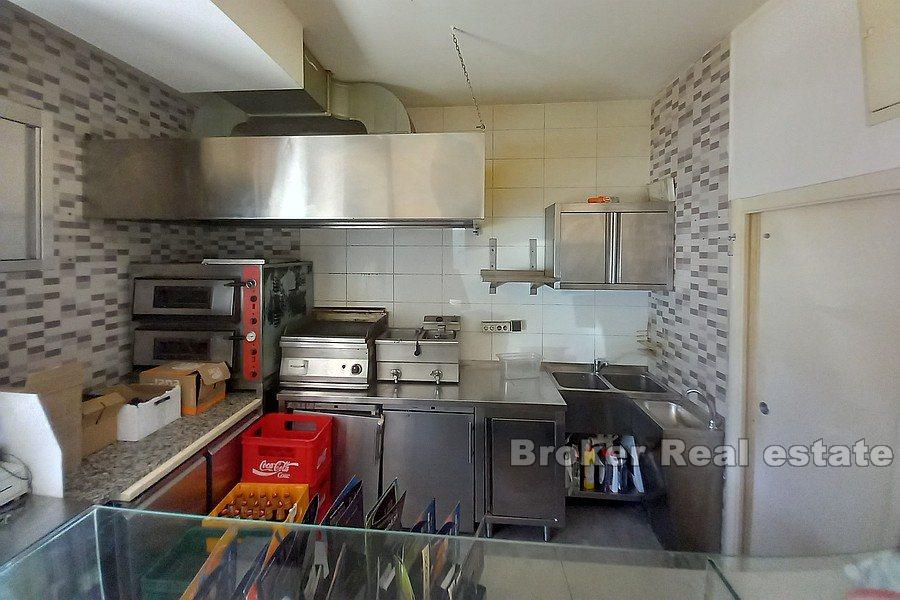 Solin - obchodní prostor