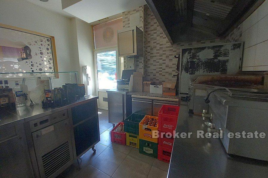 Solin - obchodní prostor