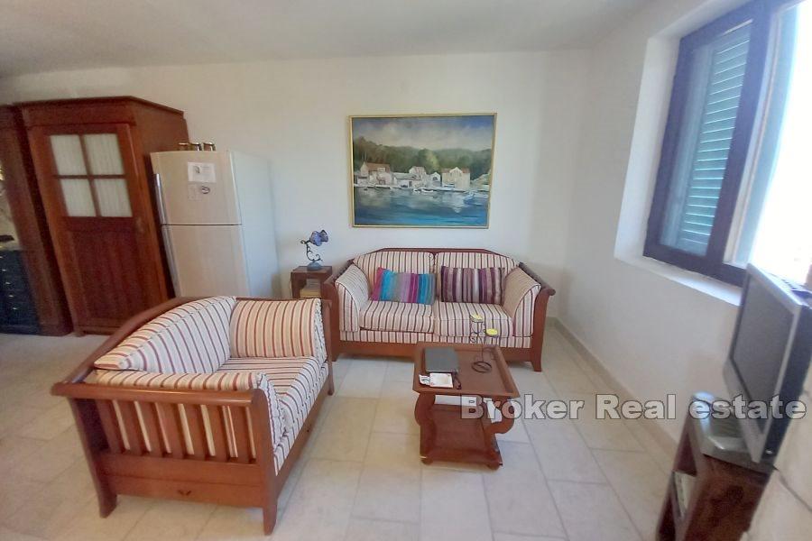 Ostrov Šolta - Okouzlující kamenný dům s výhledem na moře