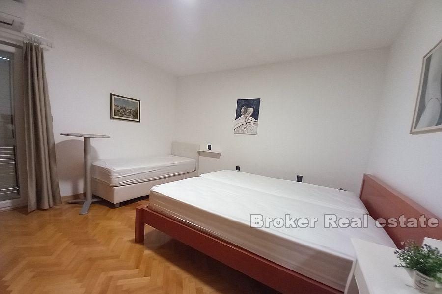 Kaštela - Bel appartement avec vue sur la mer