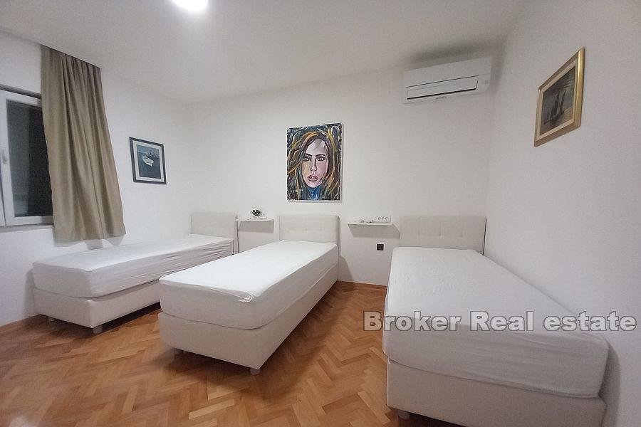 Kaštela - Bel appartement avec vue sur la mer