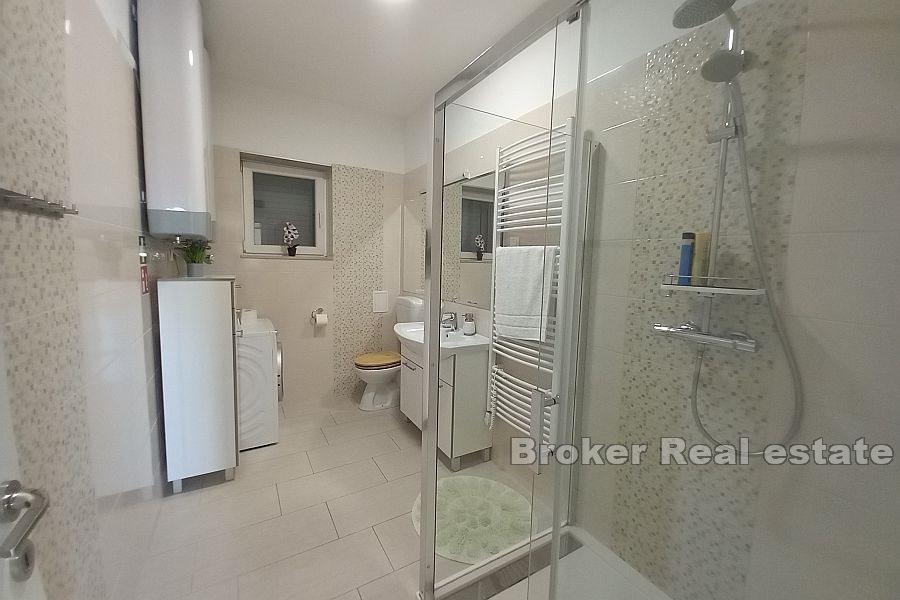 Kaštela - Bel appartement avec vue sur la mer