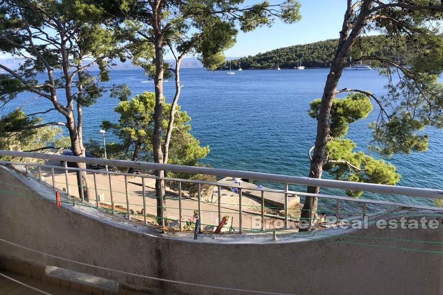 Isola di Solta - Casa prima fila al mare