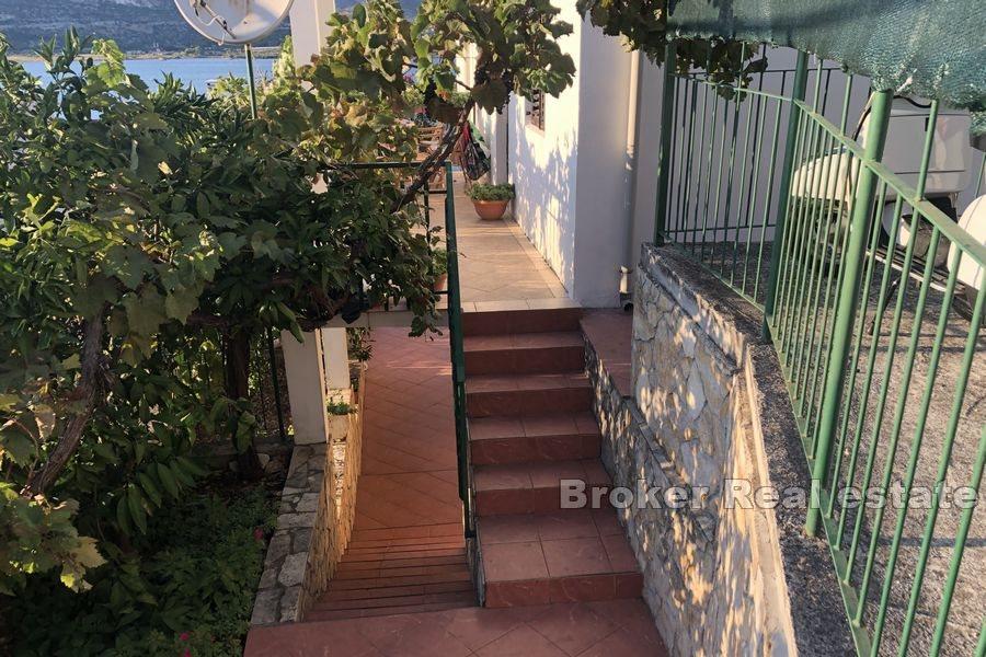 Island of Ciovo - Apartment house with sea view