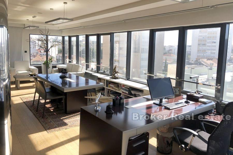 Split - Espace de bureau spacieux