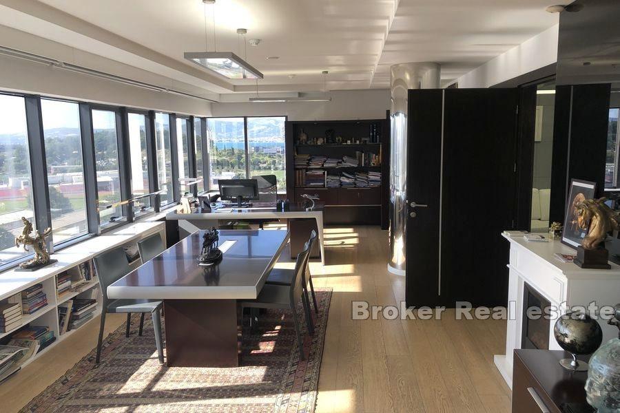 Split - Espace de bureau spacieux