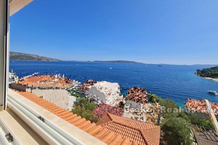 Island of Ciovo - House with open sea view