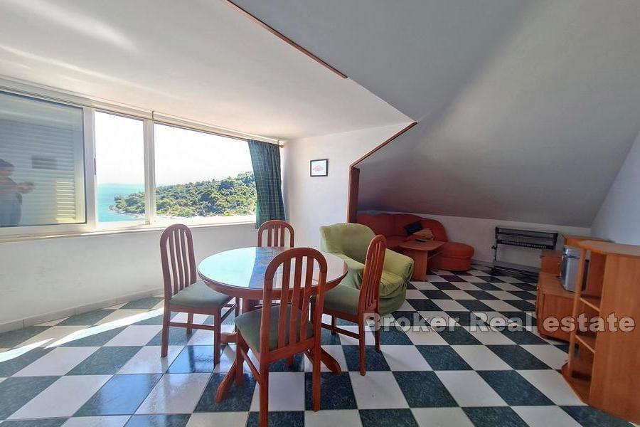 Island of Ciovo - House with open sea view