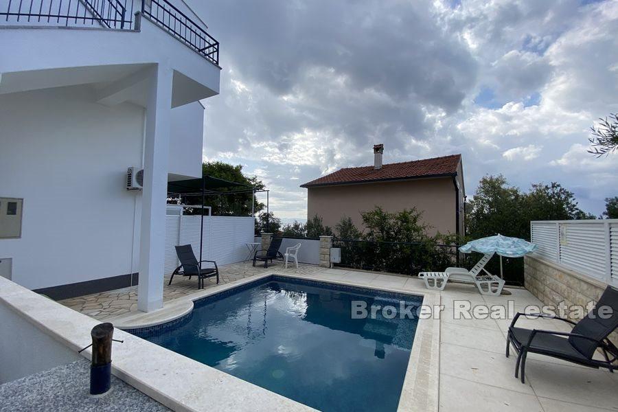 Wyspa Ciovo - Przestronny dom z widokiem na morze