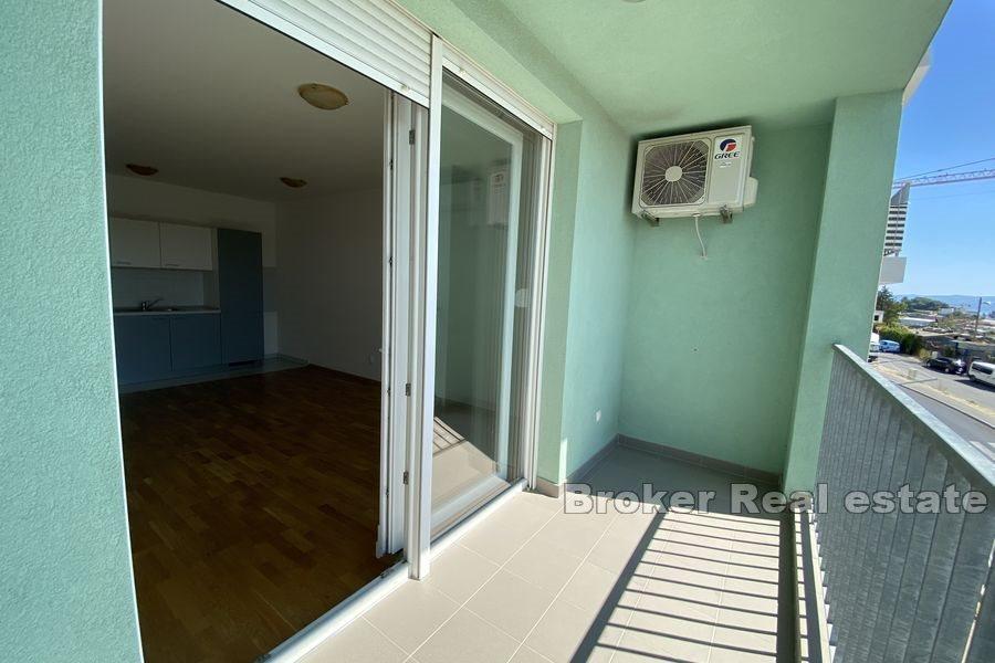 Split - Kila, appartement de deux chambres à louer plus longtemps