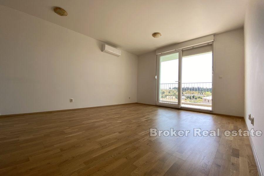 Split - Kila, appartement de deux chambres à louer plus longtemps