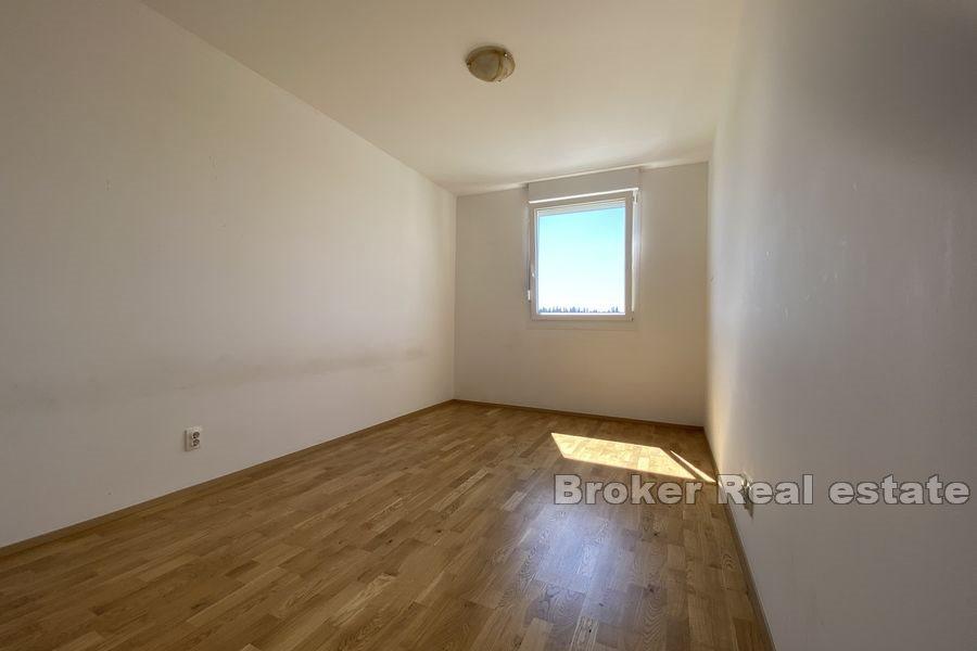 Split - Kila, appartement de deux chambres à louer plus longtemps