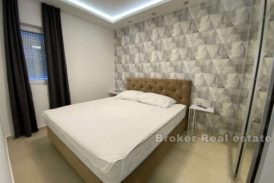 Île de Ciovo - Maison spacieuse avec piscine