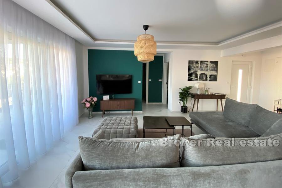Island of Ciovo - Luxury apartment with a pool and the sea view
