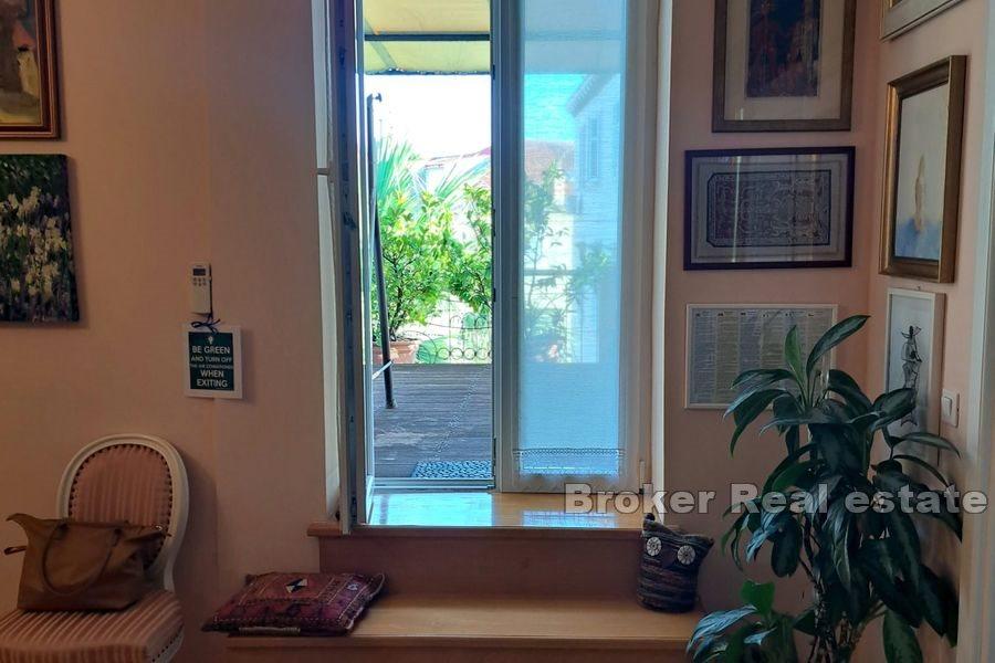 Split, Zentrum, Luxuswohnung mit Terrasse