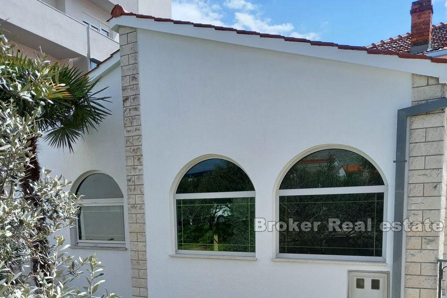 Trogir - Espace commercial dans un emplacement fréquent