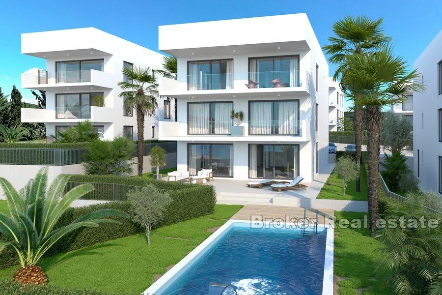 Ostrov Čiovo - Apartmány s bazénem a střešní terasou