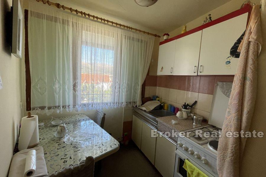 Trogir - Semi-detached house for renovation