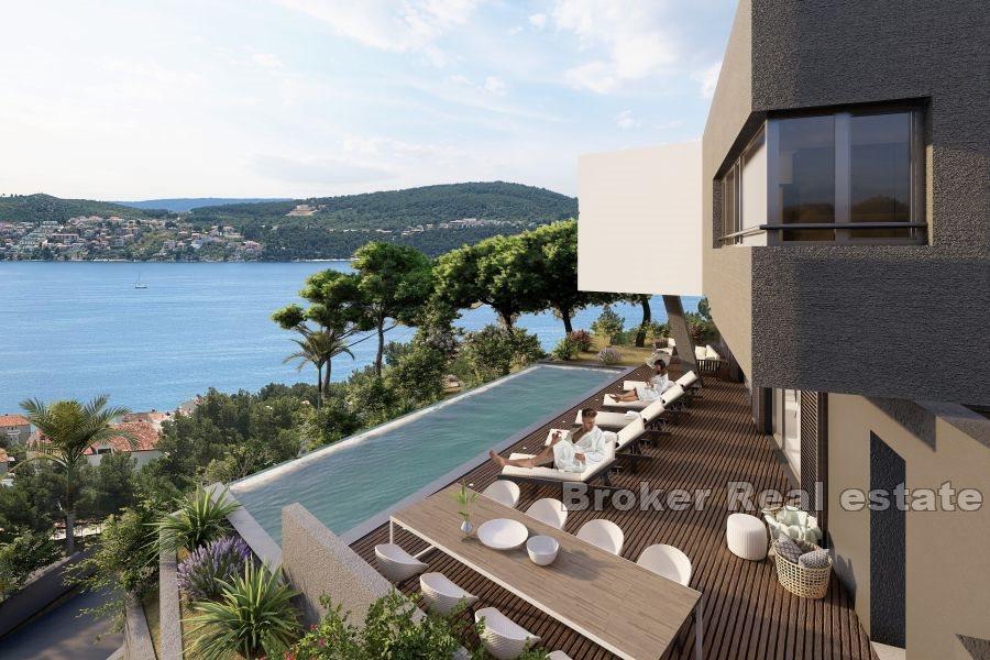 Trogir - Willa z basenem na terenie kompleksu