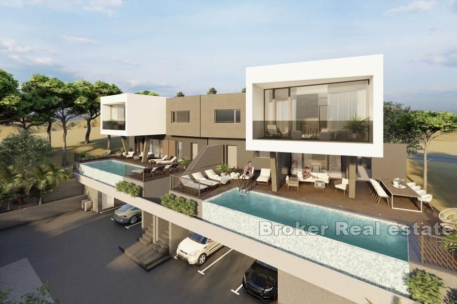 Trogir - Villa bifamiliare in costruzione con piscina vicino al mare