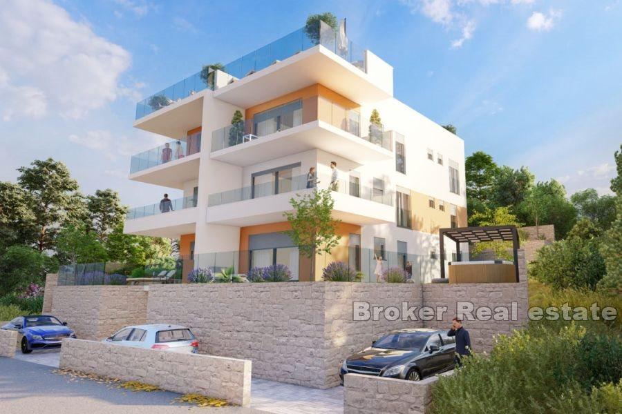 Trogir - Appartements en construction près de la mer