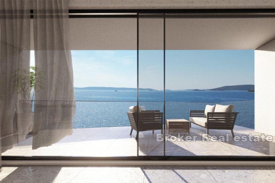 Trogir - Extraordinary apartments under construction in the first row to the sea