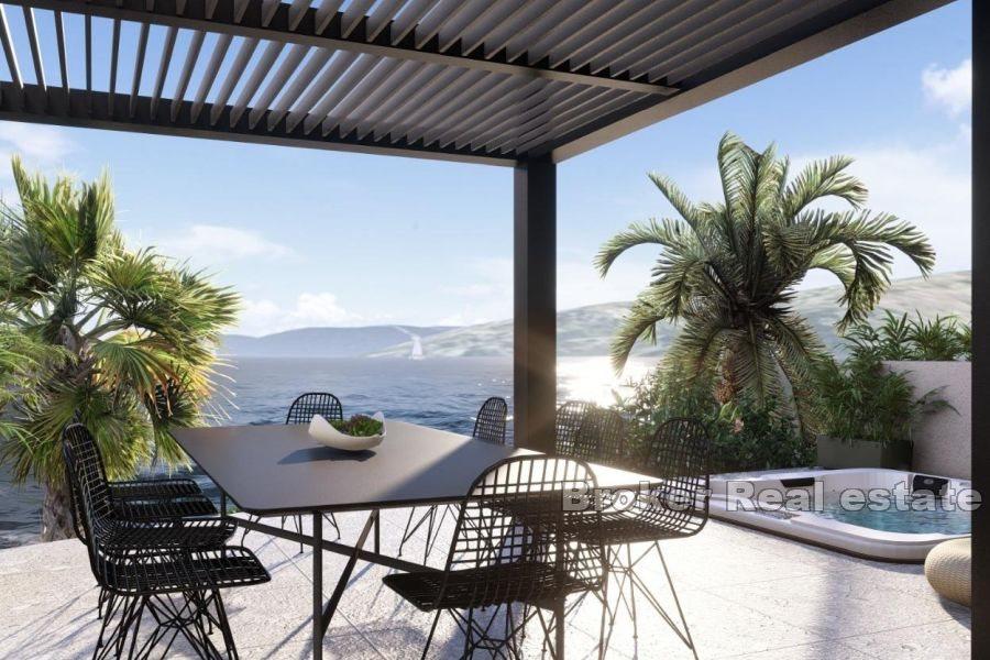 Trogir - Extraordinary apartments under construction in the first row to the sea