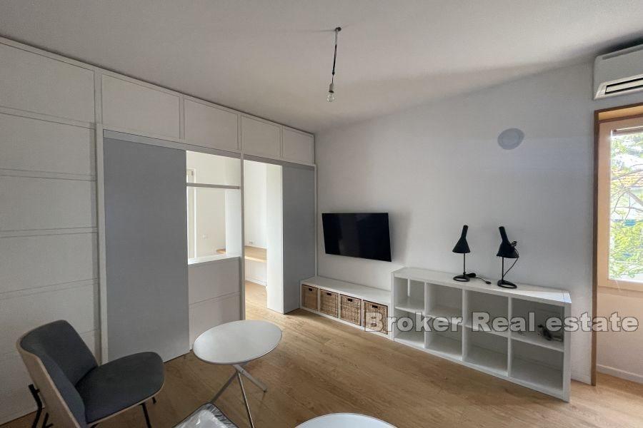 Split, Meje - Jednoložnicový apartmán s moderním nábytkem