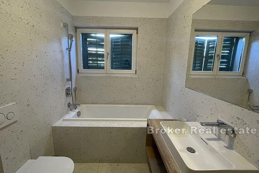 Split, Meje - Mieszkanie z jedną sypialnią i nowoczesnymi meblami