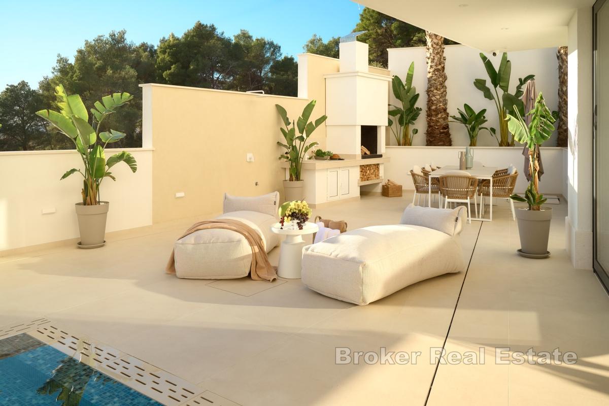 Трогир - Строящаяся вилла с бассейном недалеко от моря