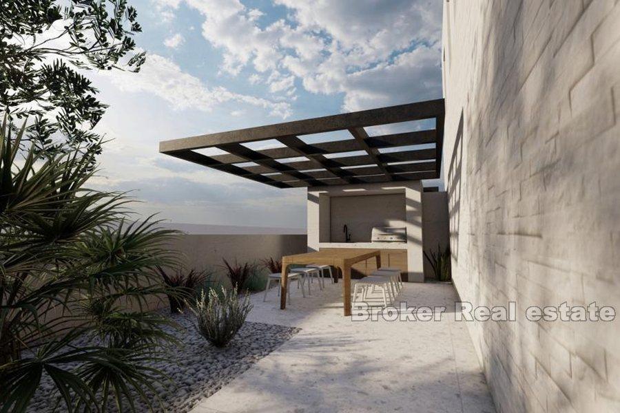Otok Čiovo - Moderan penthouse s bazenom i pogledom na more