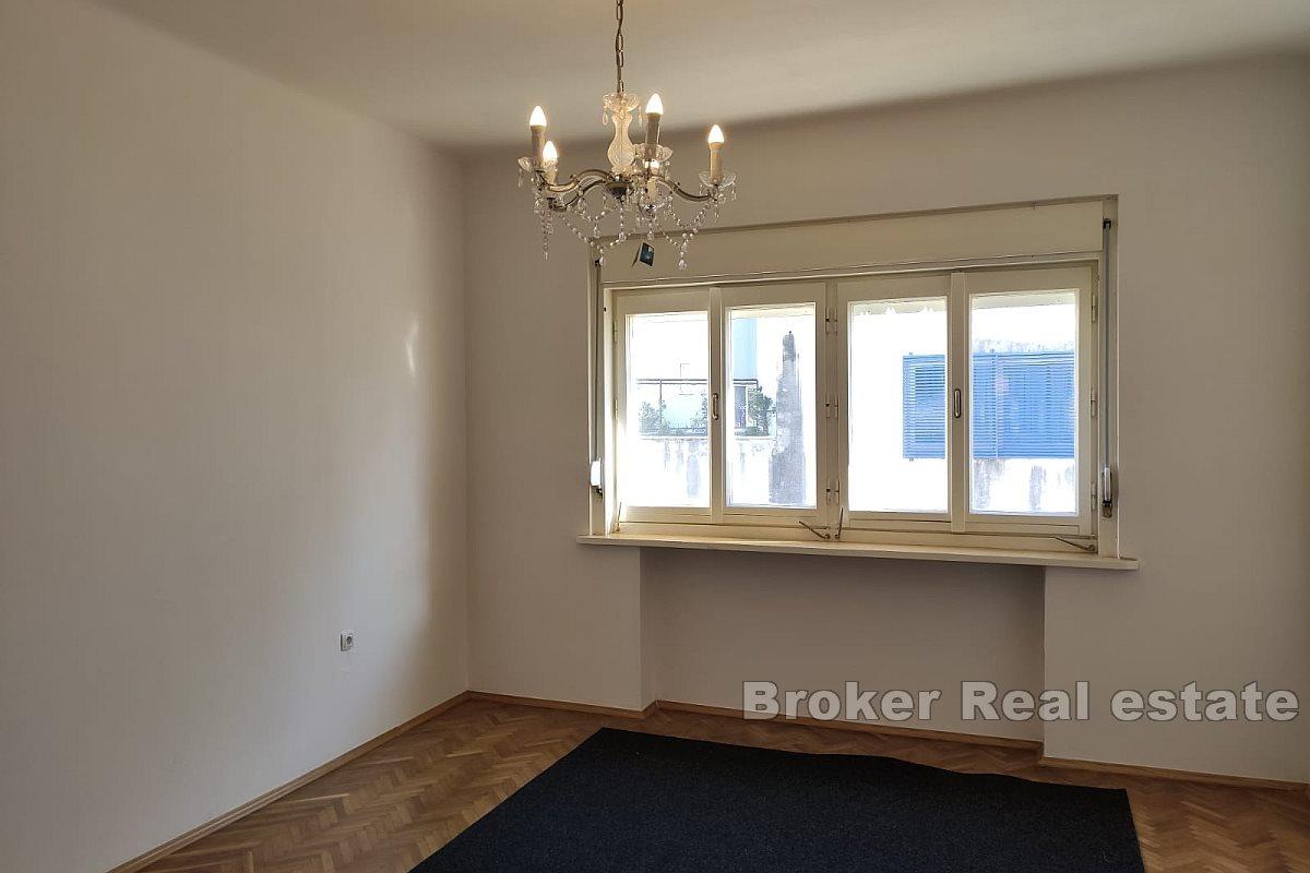 Vila za najam s pogledom na more