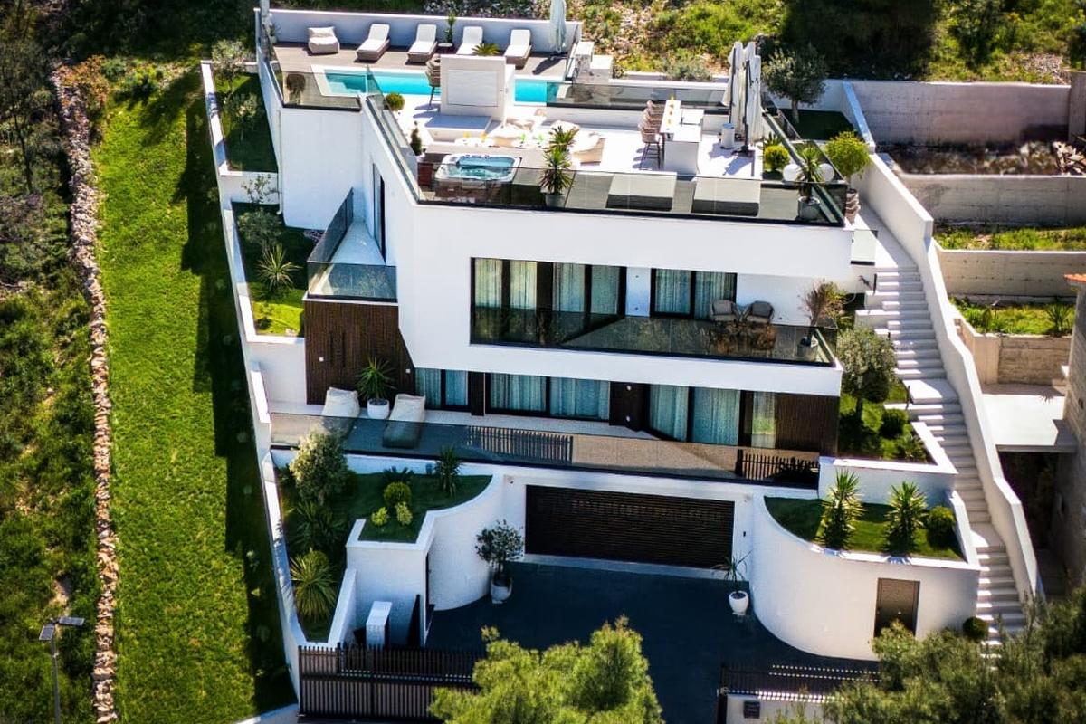 001-2035-150-Trogir-Luxury-villa-with-pool-and-panoramic-sea-view-sale