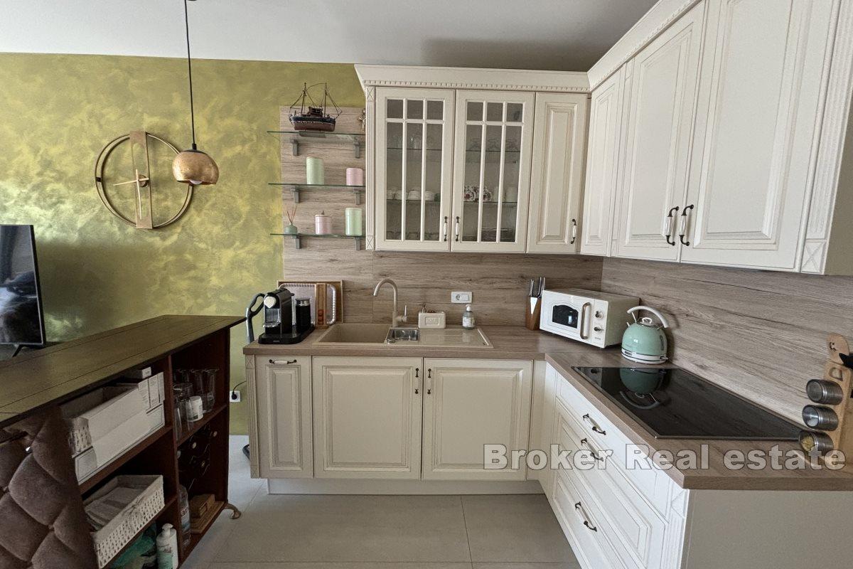 Ostrov Čiovo - Luxusný apartmán v novostavbe blízko mora