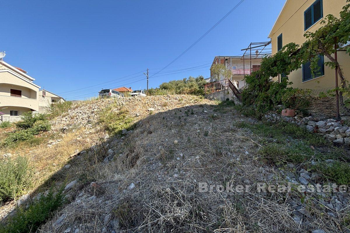 Terrain à bâtir dans un bon emplacement