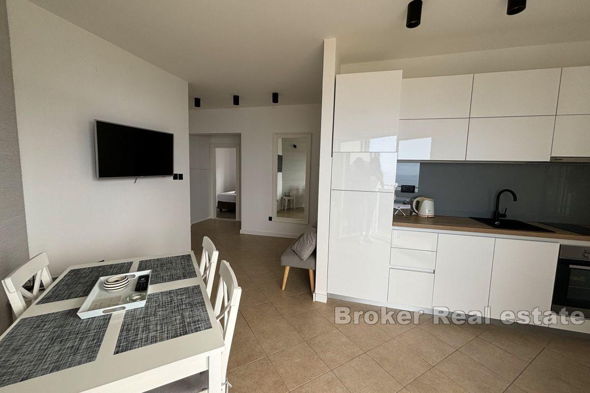 Moderní apartmán ve druhé řadě k moři
