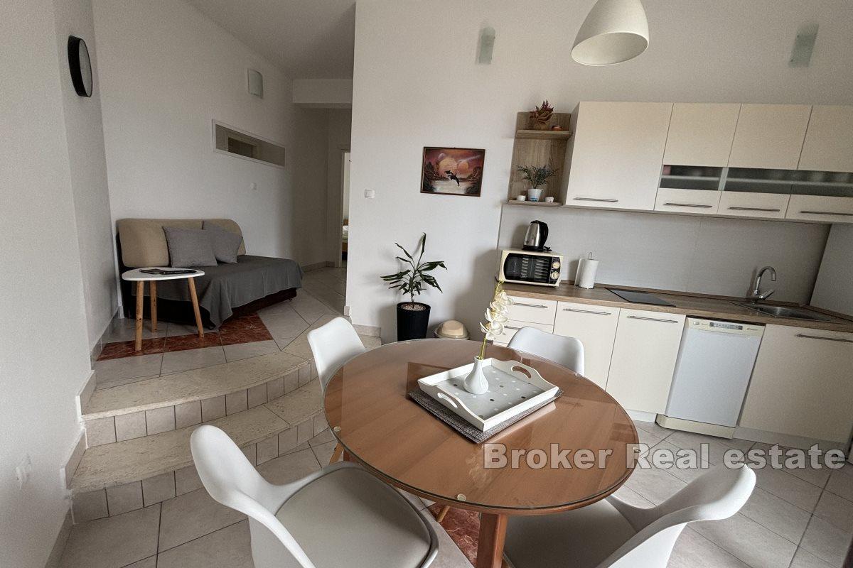 Trzypokojowy apartament z widokiem na morze