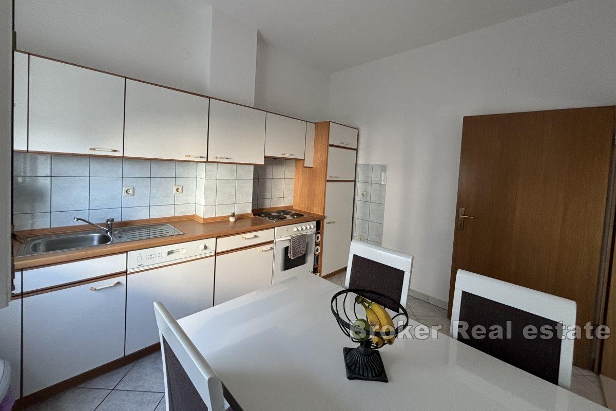 Geräumige Drei-Zimmer-Wohnung