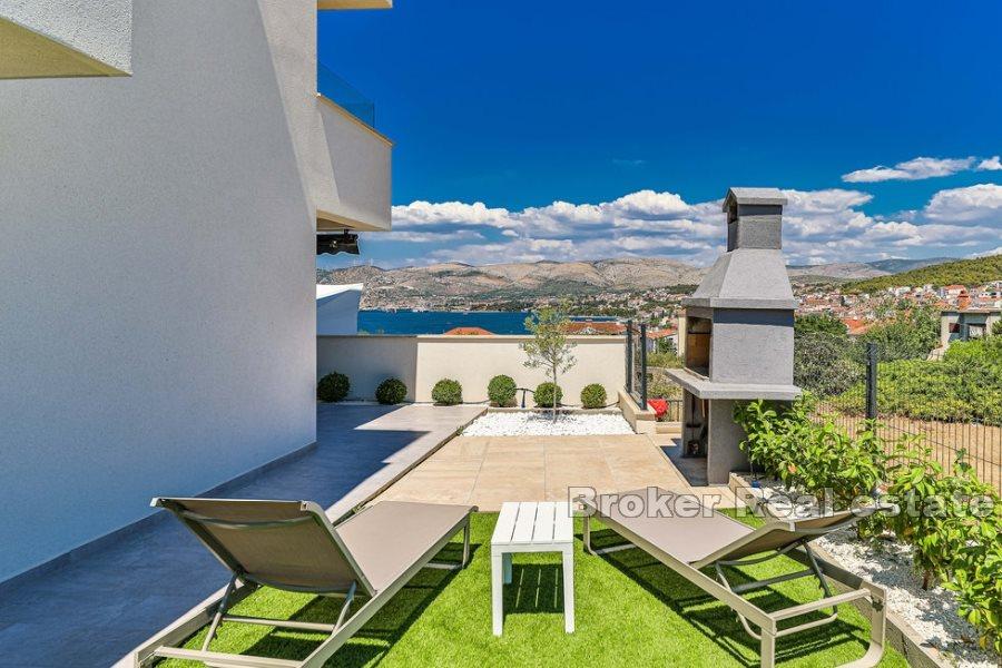 Luxusní byt v novostavbě u moře