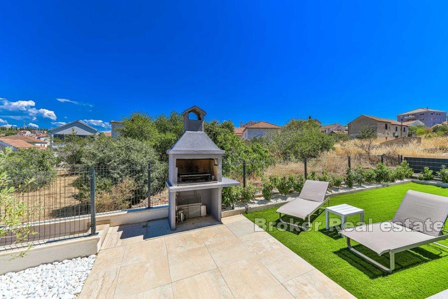 Luxusní byt v novostavbě u moře