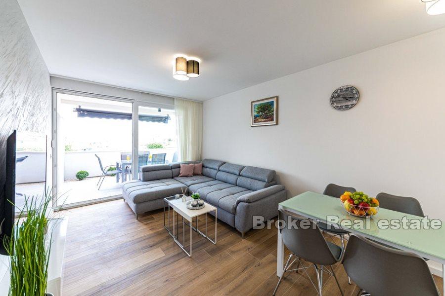 Luxusní byt v novostavbě u moře