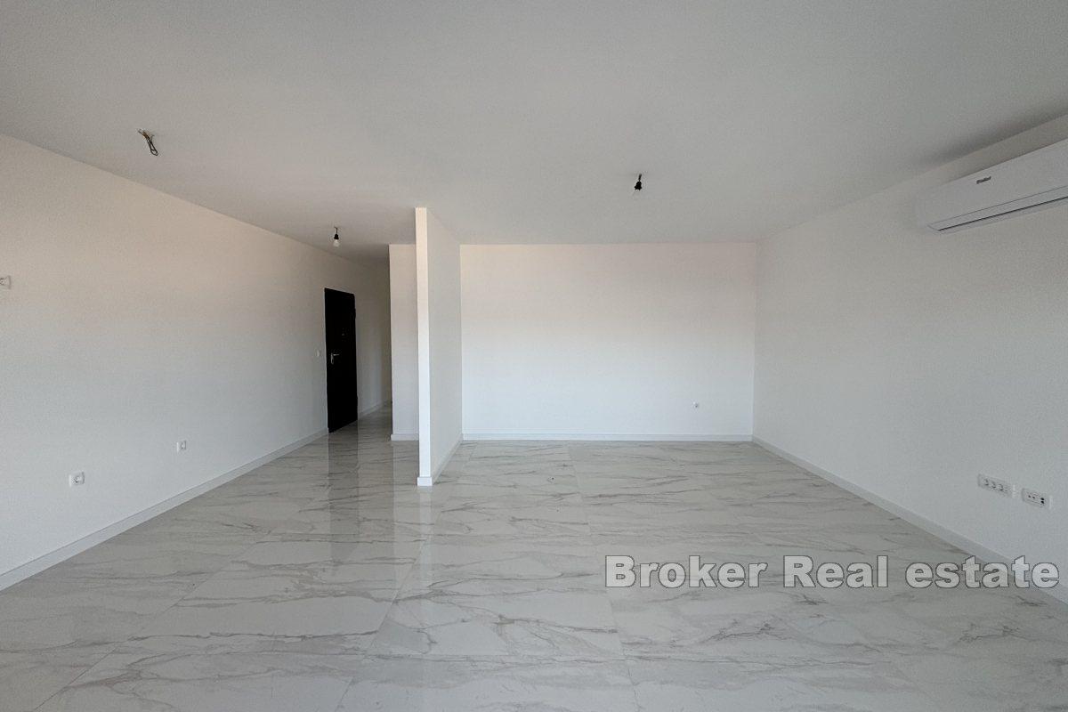 Extraordinär takvåning med öppen havsutsikt