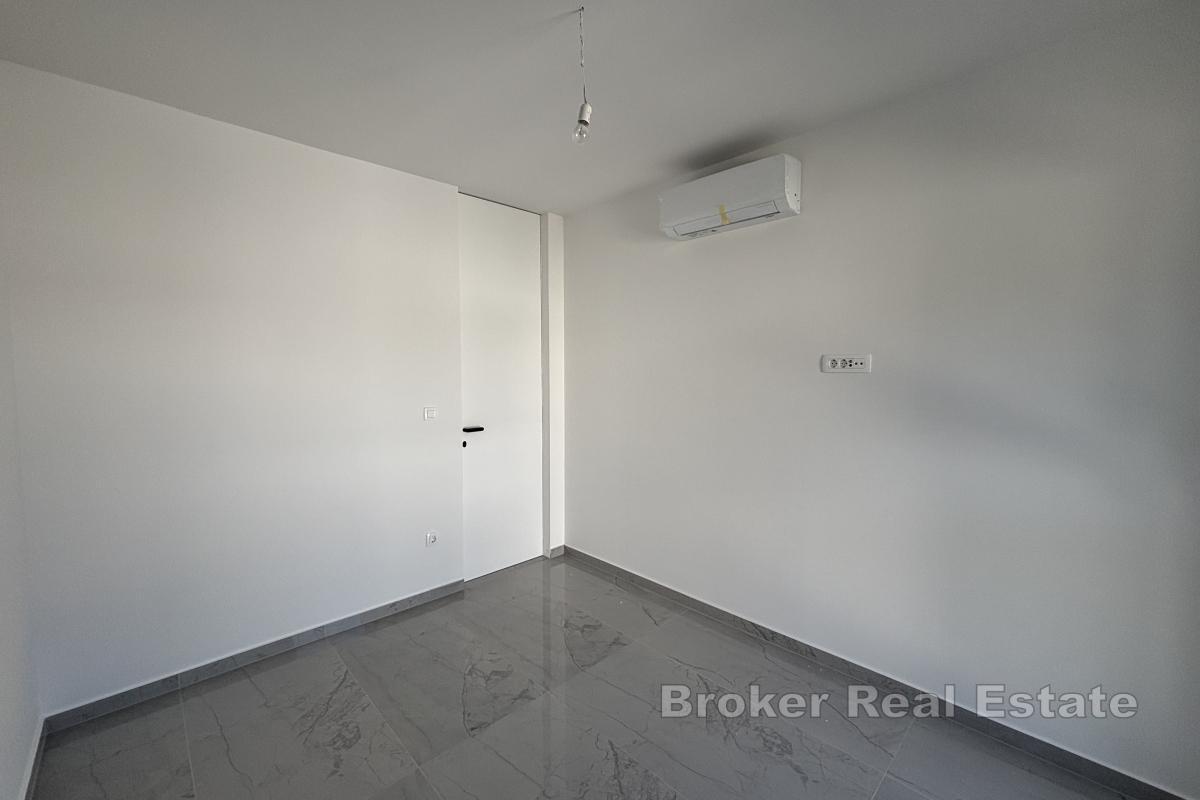 Slunný penthouse s výhledem na moře