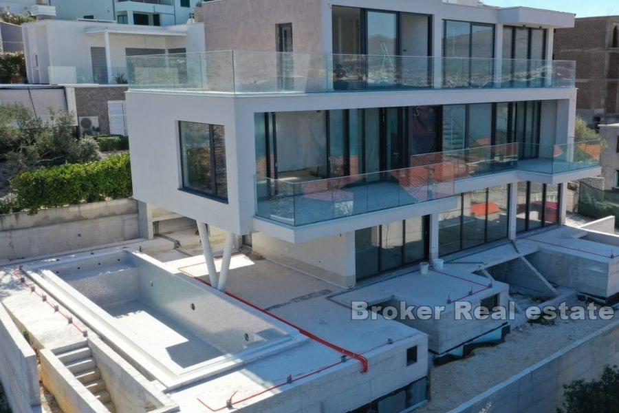 Ciovo - Unique villa with pool and sea view