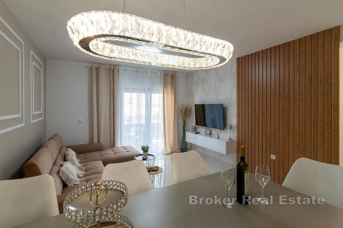 Moderne ettroms leilighet nær sjøen